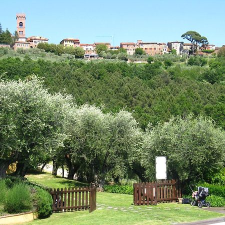 La Torre Wine Resort Montecarlo Eksteriør billede